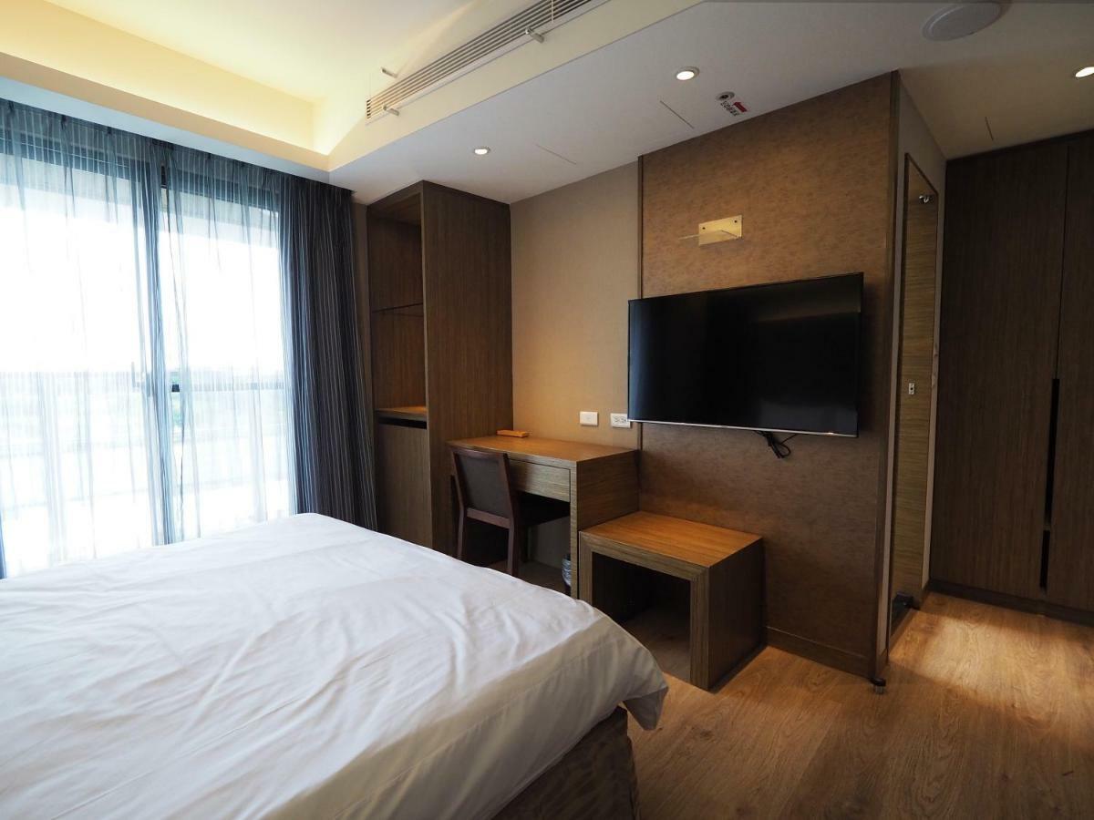 Kailan Hotel Toucheng Exterior photo