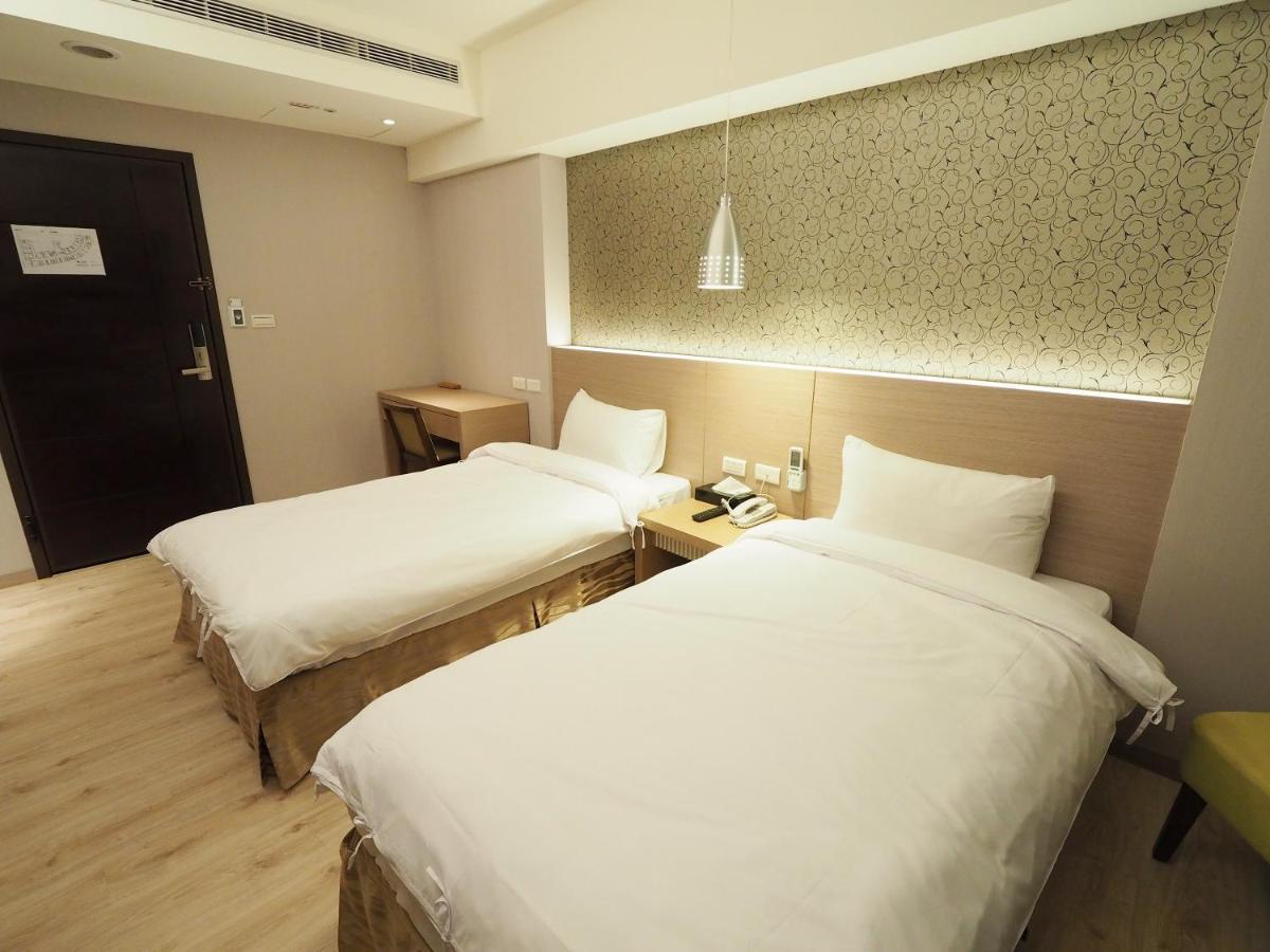 Kailan Hotel Toucheng Exterior photo