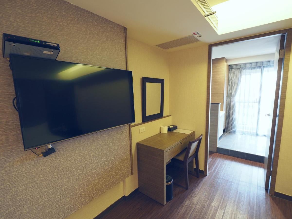 Kailan Hotel Toucheng Exterior photo