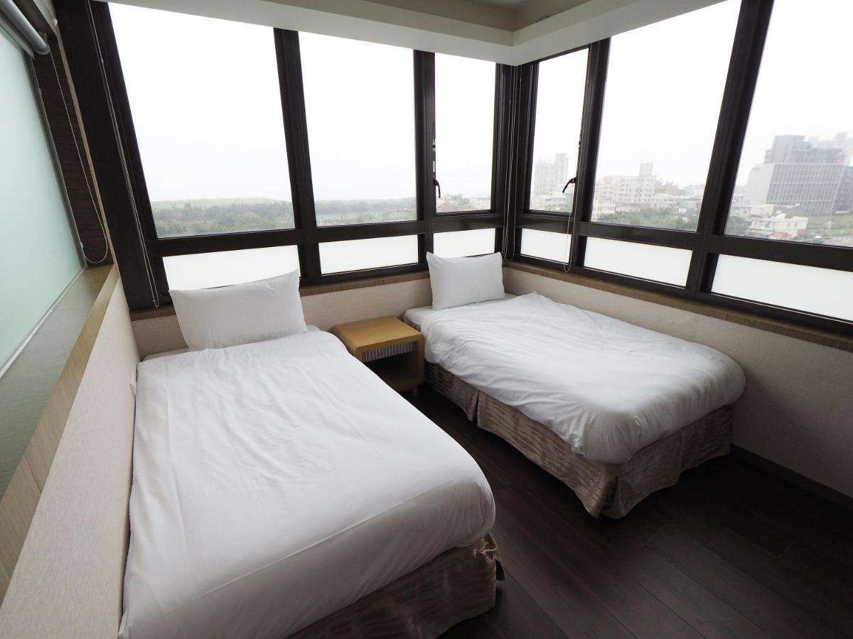 Kailan Hotel Toucheng Exterior photo